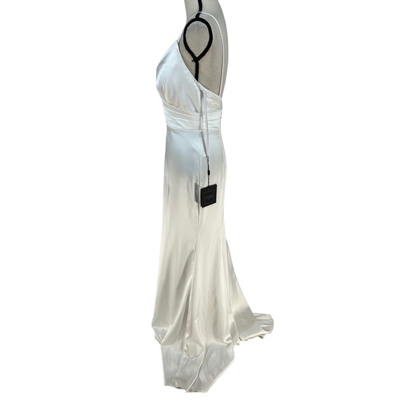 IEENA for Mac Duggal Sleeveless V Neck Spaghetti Strap Maxi Dress - White - 6 - Picture 4 of 11